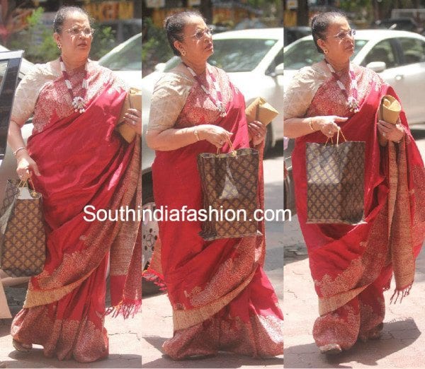 aishwaryarai_mother_at_nishkalulla_wedding