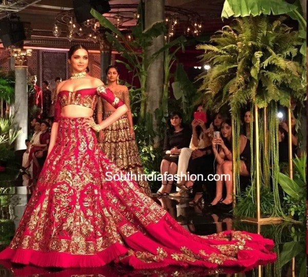 Deepika Padukone in Manish Malhotra 2