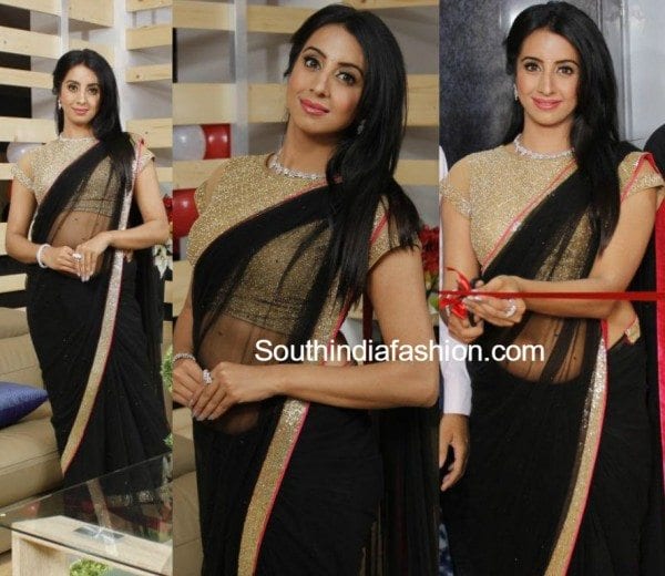 sanjana_black_saree_durian_store_launch_chennai