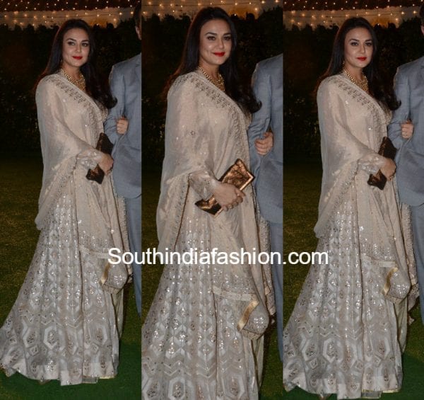 Preity-Zinta-Screwvala-Chandhok-Wedding-Reception-white-anita-dongre-lehenga