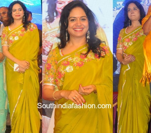 singer-sunitha-green-saree