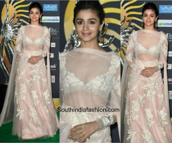 Alia Bhatt in Manish Malhotra at Iifa Awards 2017