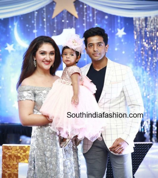 sridevi-vijaykumar-daughter-first-birthday