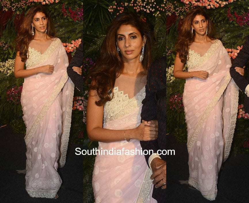 Shweta Bachchan in Abu Jani Sandeep Khosla at Virat Kohli and Anushka Sharma Wedding Reception in Mumbai