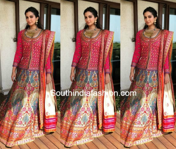 rhea kapoor in abu jani sandeep khosla lehenga at sonam kapoor wedding