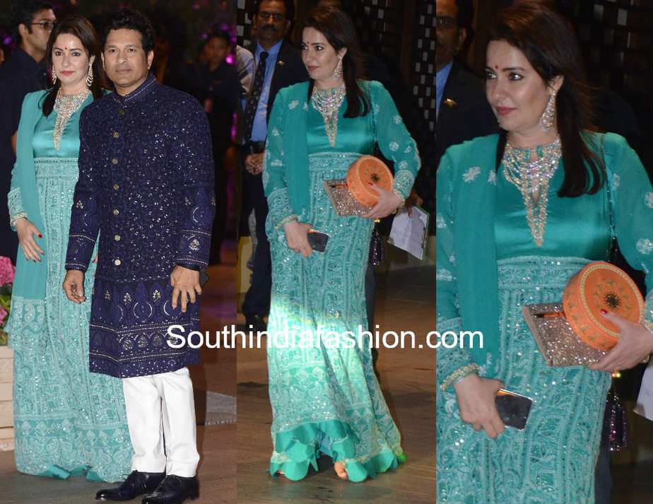 sachin and anjali tendulkar at akash ambani engagement