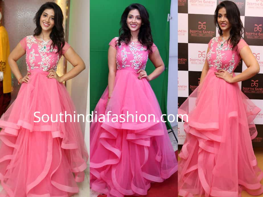 priyanka jawalker in pink gown