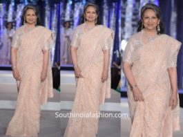 Sharmila Tagore in a pastel embellished saree at Dia Colors Savera Charity Ball 19
