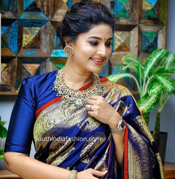 Sneha Prasanna in a blue kanjeevaram saree – South India Fashion