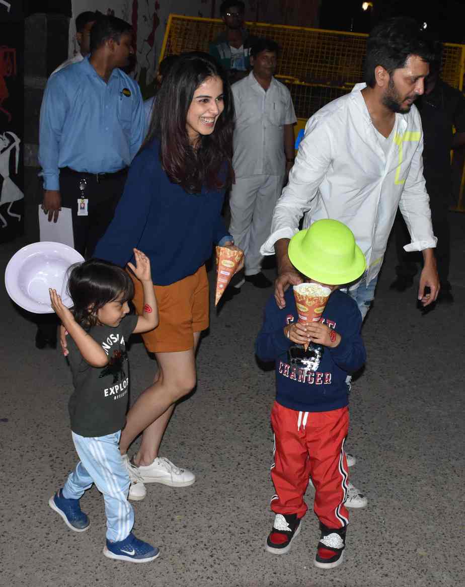 Genelia And Riteish DeshMukh At Aaradhya Bachchan Birthday Bash In Mumbai 