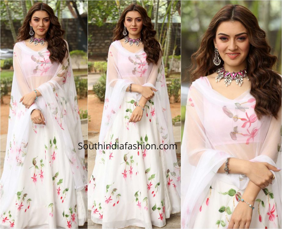 hansika white lehenga with silver jewellery (2)