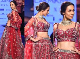 malaika arora in varun chakkilam lehenga at lakme fashion week 2020 (2)