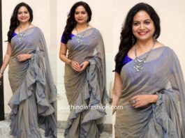 singer sunitha ruffle saree