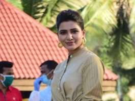 Samantha in notebook ensemble for family man 2 promotions6