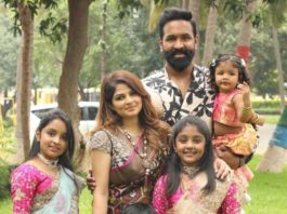 Vishnu Manchu and family in label vida for Sankranthi 9