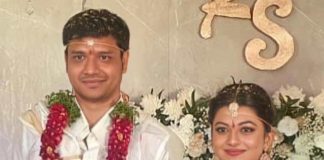 kayal anandhi wedding with socrates pics