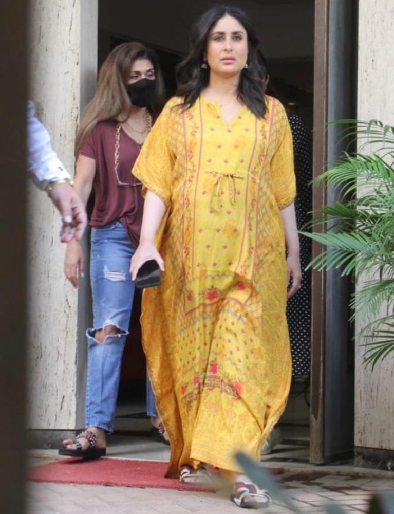 Kareena Kapoor Khan shows us why kaftans are a wardrobe must-have!