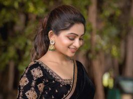 Nakshathra Nagesh in a black saree by Swadh-2