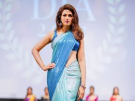 shraddha das in a blue sequin saree at DIA