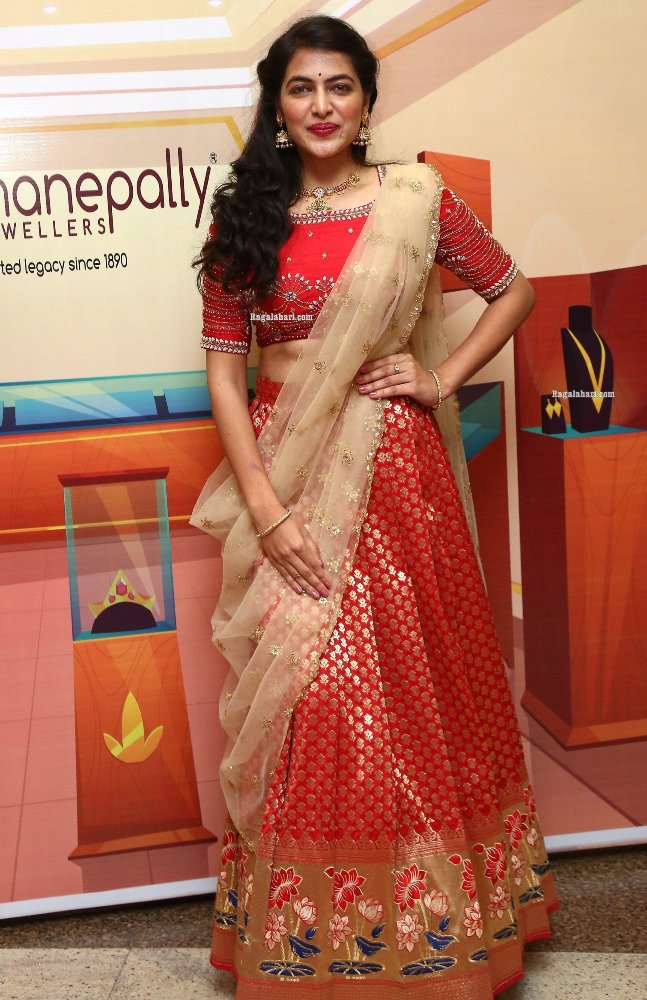 supraja reddy at digital influencer award in lehenga