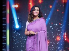 Renu Desai in a lavender saree by Sruthi Reddy for Drama juniors -1