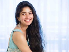 Sai pallavi in sky blue mrunalini rao saree for love story promotions-3