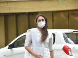 Huma Qureshi in white anarkali for eid-1