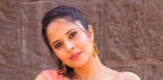 Anasuya Bharadwaj in peach saree by vaasavi label for jabardasth-1