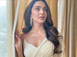 Kiara Advani in ivory saree by Premya for shershaah trailer launch-2