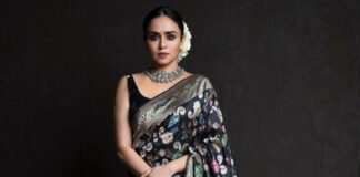 Amruta Khanvilkar in a black benrasi saree by Warp n weft-1