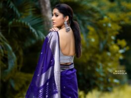 Rashmi Gautam in a navy blue saree by the pallu shop -4