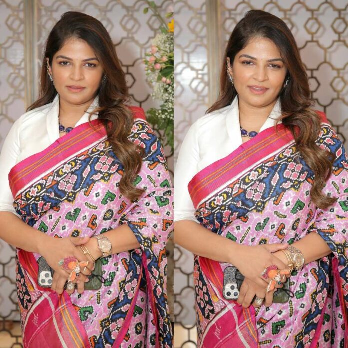 Viranica Manchu graces store opening event in a pink Ikat saree!