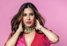 sophie choudry in red saree from ridhi mehra