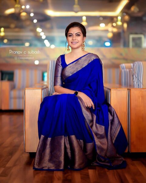 Anusree Nair aces the traditional look in a royal blue pattu saree!