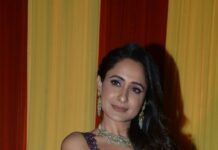 Pragya Jaiswal in purple mishru lehenga for akhanda pre-release-2