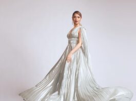 Tamannaah Bhatia in silver gown by Gauri & Nainika for santhosham awards'21-1