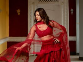 Kajal Aggarwal in a red lehenga-2