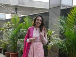 Neha Shetty in a pink anarkali