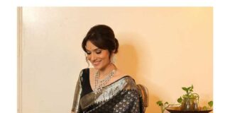 ankita lokhande in a black saree for iftar party-1