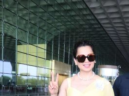 kangana ranaut in a yellow saree at the airport2