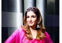 raveena tandon in pink faabiiana anarkali1