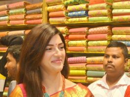 mehreen pirzada in aqua blue saree at swathy shopping mall opening4