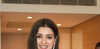 payal rajput in a pink silk saree for a opening2