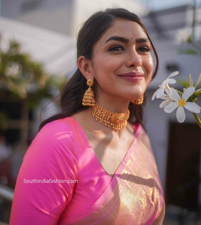 Mrunal Thakur in a kanjeevaram saree – South India Fashion