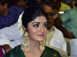 dimple hyati in green mysore silk saree at rama banam trailer launch (3)