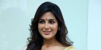 samyuktha menon white saree virupaksha promotions (2)