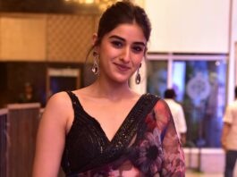 Sakshi Vaidya in black printed organza saree at Gandeevadhari pre release event (2)